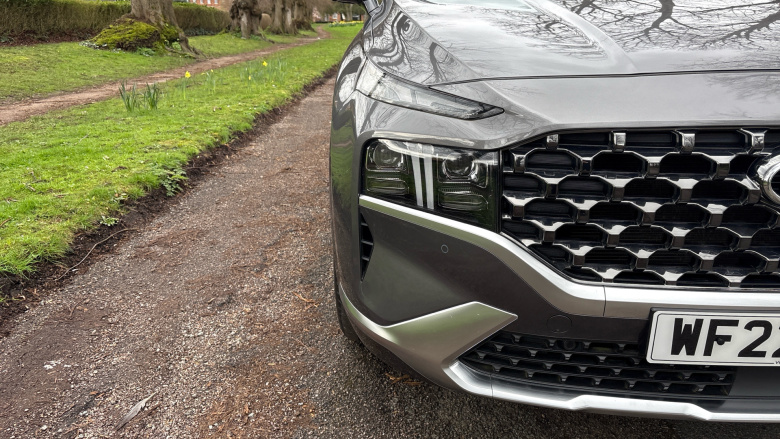 Hyundai SANTA FE 1.6 TGDi Plug-in Hybrid Ultimate 5dr 4WD Auto Estate